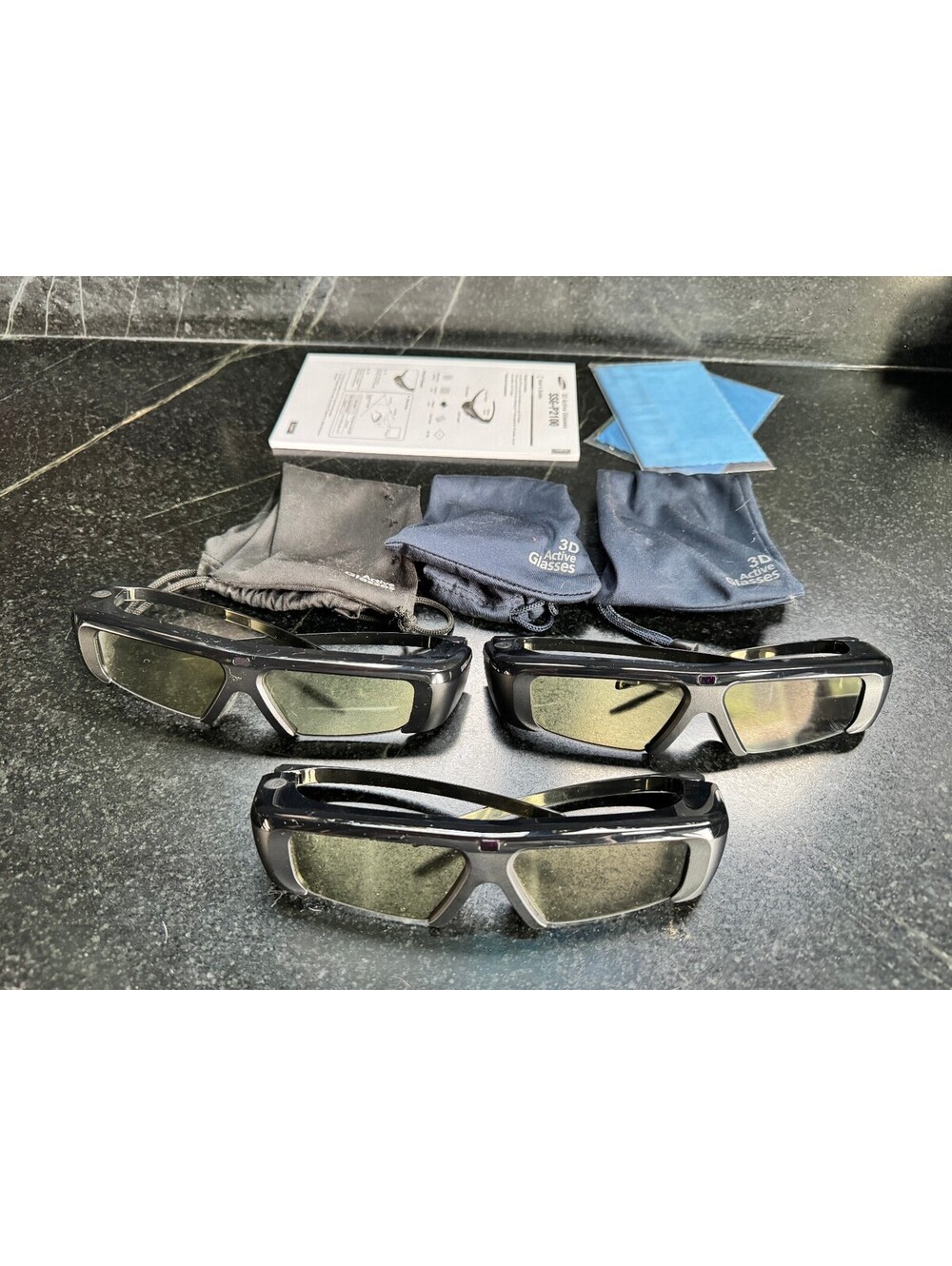 Samsung SSG-P2100 3D Active Glasses (Set of 3) - Manual, Bags, Fresh Batteries